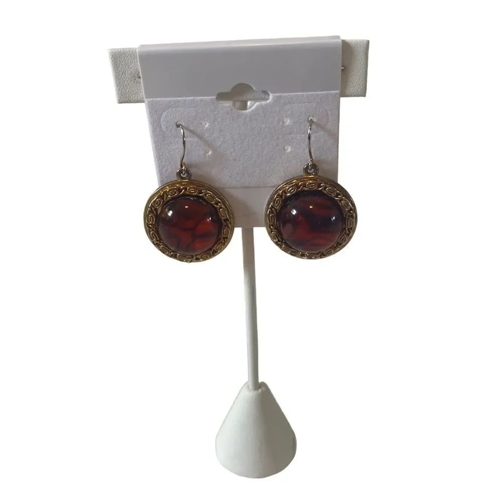 Vintage Gold Toned Etched Earrings with Large Tiger’s Eye Colored Center.